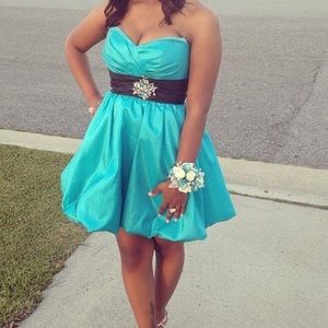 Prom Dress 👗 Negotiable